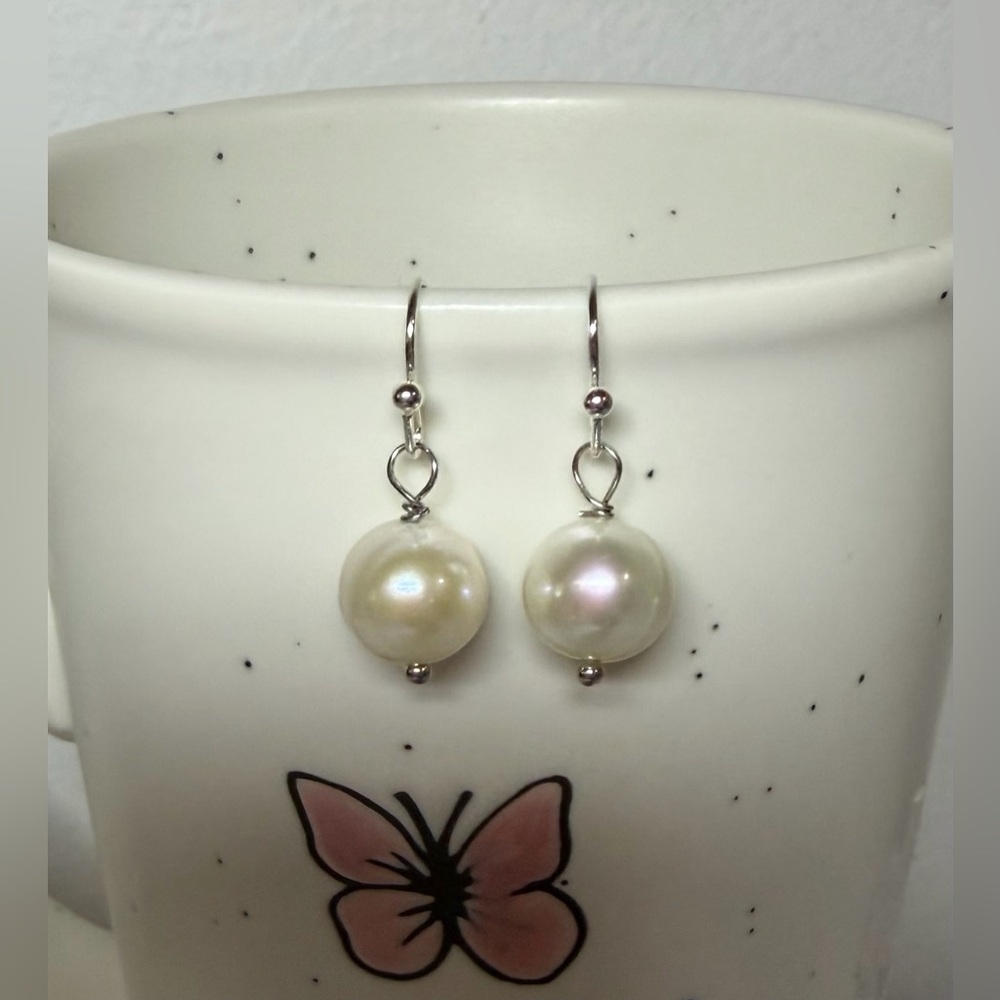 Elegant Pearl Drop Earrings